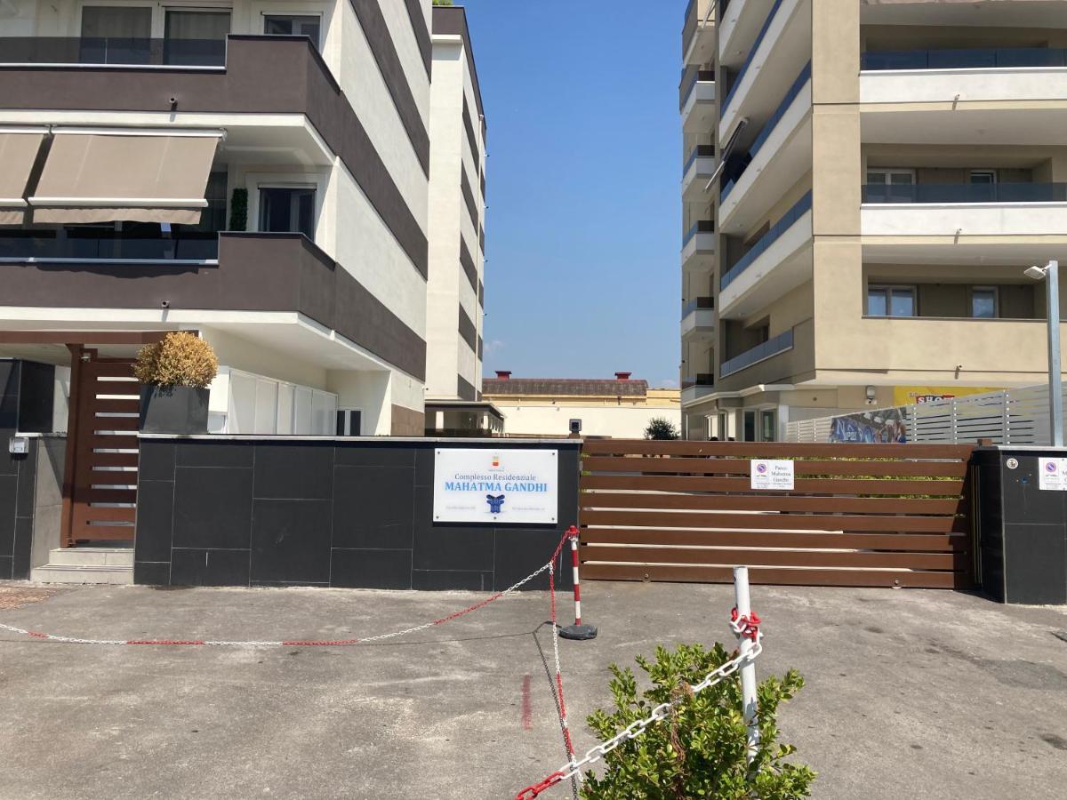 Casa Daniela Apartment Napoli Ngoại thất bức ảnh